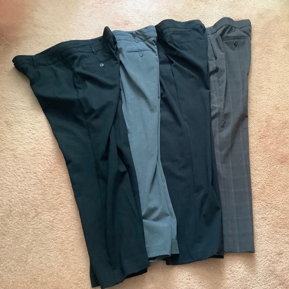 4 Women’s Dress pants 10P